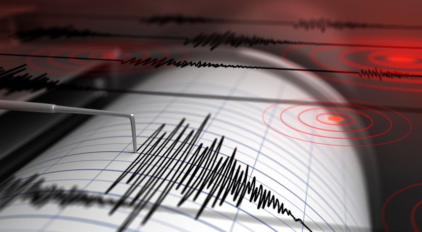 НАЈНОВА ВЕСТ: Силен земјотрес ТОЧНО НА ПОЛНОЌ- првично 6 степени по Рихтер, потоа корегирано- се тресе соседна Грција