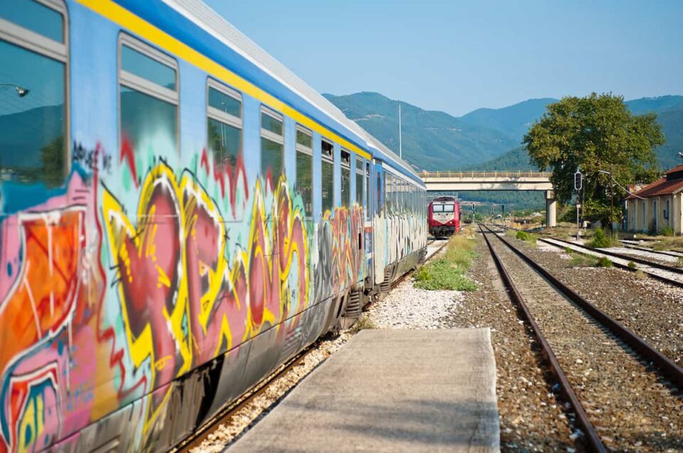 Наскоро воз од Скопје и Битола до Солун, Лептокарија, Платамона?