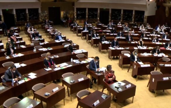 НАЈНОВА ВЕСТ: Опозициска партија од македонското Собрание го прифати францускиот предлог
