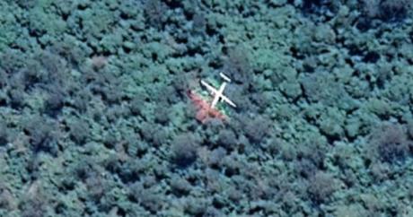 Мистериозен авион се појави на Google Maps – воздухопловните сили тврдат: Ова е феномен