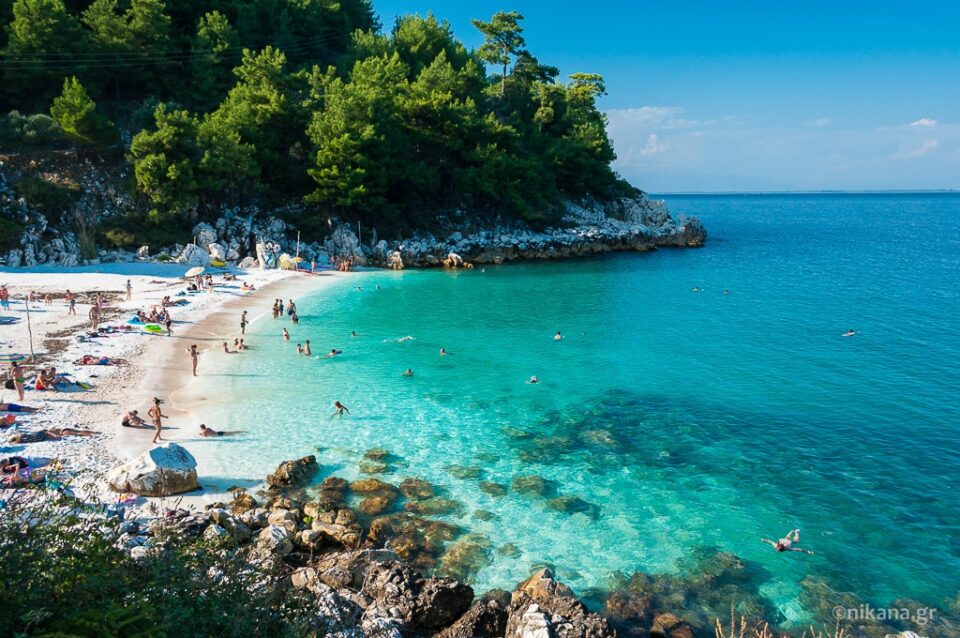 Затворени се трите најпопуларни плажи на грчкиот остров Тасос- ОВА Е ПРИЧИНАТА