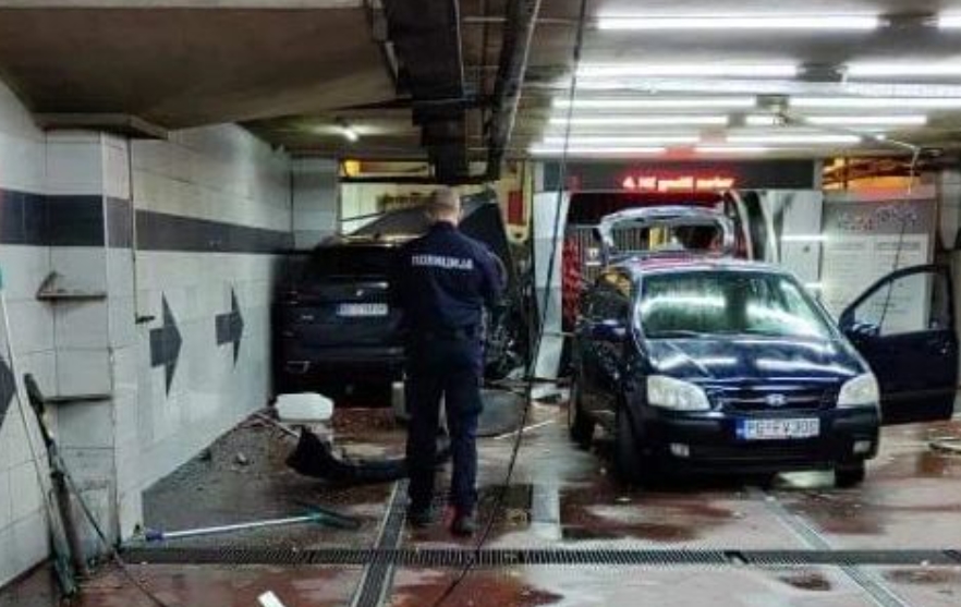 БМВ почнало неочекувано да се движи: Тешка несреќа во перална во трговскиот центар „Нови Меркатор“ во Белград