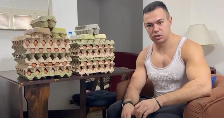 Билдерот Никола изел 300 јајца за 10 дена: Ги објави резултатите од крвната слика кои се ИЗНЕНАДУВАЧКИ! (фото)