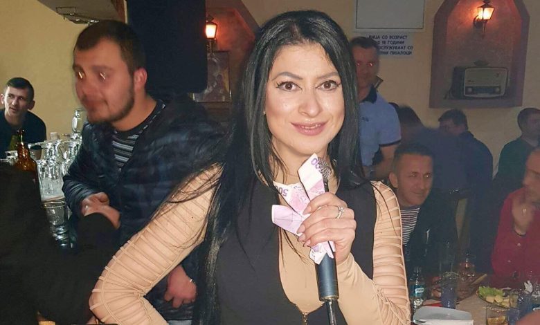 Нова трагедија на македонската естрада: Почина младата фолкерка Андријана