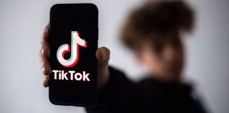 13-годишно момче почина поради застрашувачки предизвик на TikTok