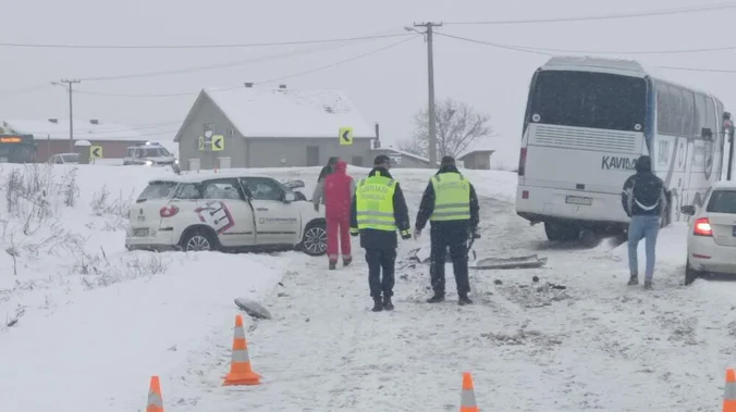 Автобус излета од патот на Златибор