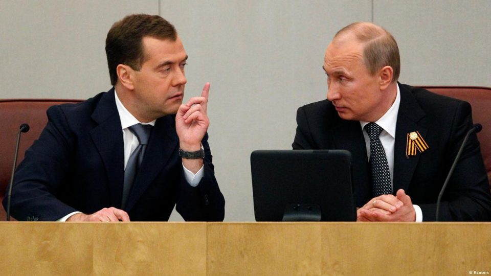 Медведев со шокантна изјава: Има шанса „наркозависникот да се самоубие“